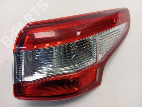 Used Right taillight NISSAN QASHQAI II (J11, J11_) [2013-2025]  24310852