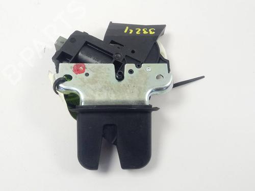 Used Tailgate lock VW PASSAT B6 (3C2) [2005-2010]  19261783
