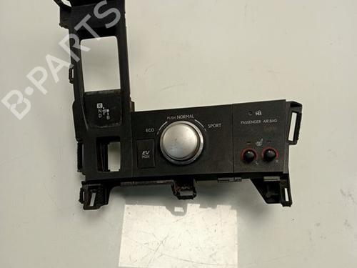 Used Switch LEXUS CT (ZWA10_) 200h (ZWA10_) (99 hp) 17193640