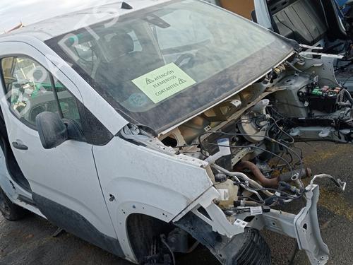 Sæde venstre fortil PEUGEOT RIFTER | BP23147020C15