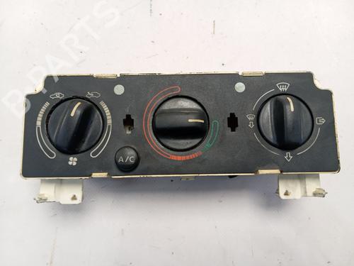 Used Climate control Climate control 38969008 38969008