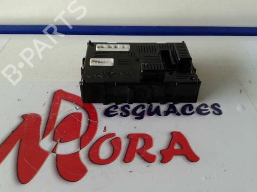 Used Electronic module RENAULT CLIO III (BR0/1, CR0/1) [2005-2014]  16891635