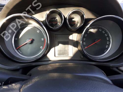 Used Instrument cluster OPEL INSIGNIA A (G09) [2008-2017]  12647057