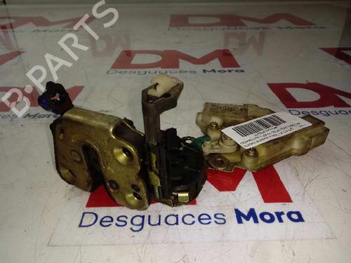 Used Front right lock NISSAN ALMERA II (N16) 1.8 (114 hp) 13663736