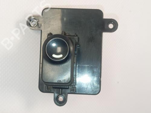 Used Right front window switch Right front window switch HYUNDAI i30 (FD) 1.6 CRDi (116 hp) 34734504 34734504