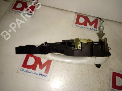 Front left exterior door handle BMW 3 (E90)  | BP12656801C128 