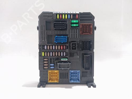 Used Fuse box PEUGEOT RIFTER [2018-2025]  30470098