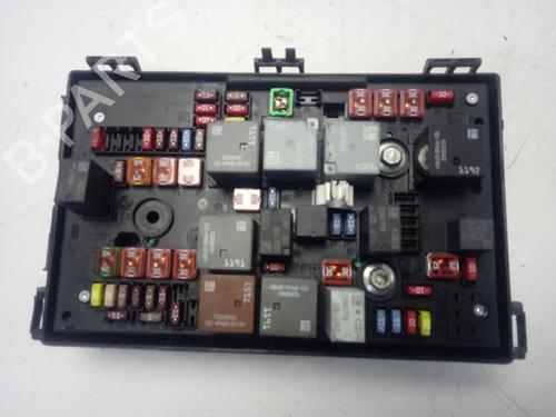 Used Fuse box OPEL ASTRA J (P10) [2009-2016]  13040903