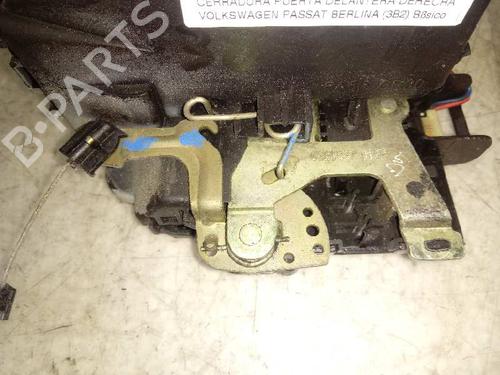 Zamek drzwi przednich prawych VW PASSAT B5 (3B2)  | BP12837920C97 