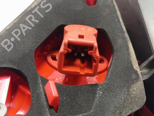 Left tailgate light PEUGEOT 3008 I MPV (0U_) | BP31323515C79