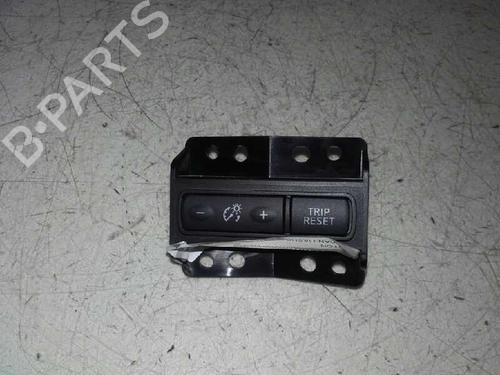 Used Switch NISSAN QASHQAI II (J11, J11_) [2013-2026]  17003229