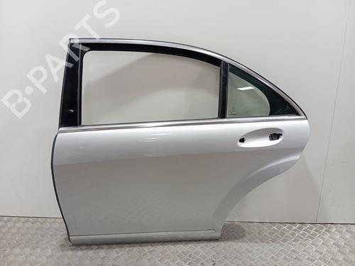 Used Left rear door MERCEDES-BENZ S-CLASS (W221, V221) S 600 (221.176) (517 hp) 28488195