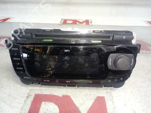 Used Radio SEAT IBIZA IV ST (6J8, 6P8) 1.6 TDI (90 hp) 12659722