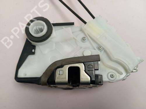 Front left lock TOYOTA YARIS (_P13_)  | BP25925737C98 