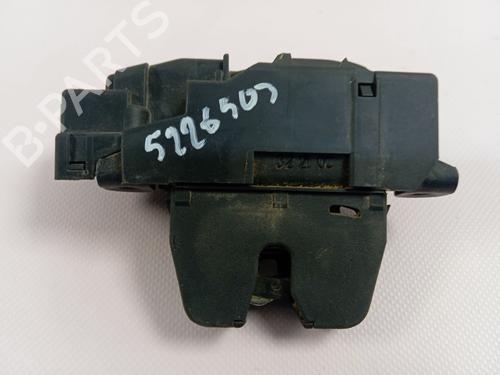 Used Tailgate lock Tailgate lock CITROËN C3 III (SX) 1.5 BlueHDi 100 (SXYHYP, SXYHTU) (102 hp) 33695286 33695286