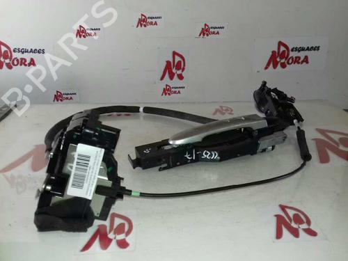 Used Front right lock NISSAN JUKE (F15) [2010-2019]  12643357