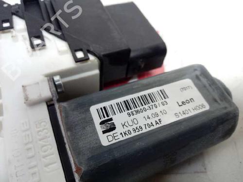 Rear right window mechanism SEAT LEON (1P1) 1.9 TDI | BP16574798C25 