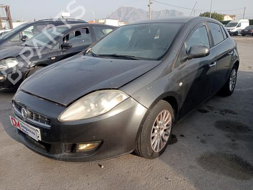 Brugte FIAT BRAVO II (198_)  1.9 D Multijet (198AXB1A)  4769360