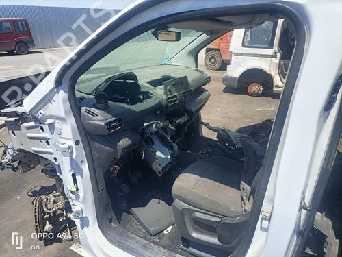 Front bumper reinforcement PEUGEOT RIFTER  | BP29370933C109 