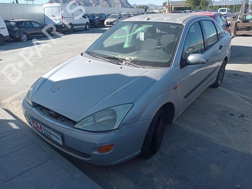 Brugte FORD FOCUS I Saloon (DFW) 2.0 16V 4515634