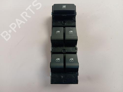Used Left front window switch HYUNDAI i30 (PDE, PD, PDEN) [2016-2025]  27881852