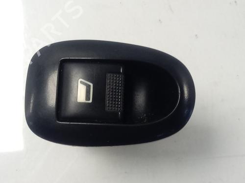 Used Right front window switch PEUGEOT 1007 (KM_) [2005-2025]  30372924