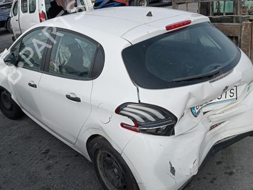 Fuse box PEUGEOT 208 I (CA_, CC_) 1.6 BlueHDi 100 | BP12673165E1 