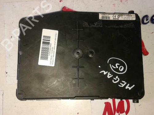 Used Fuse box RENAULT MEGANE II Estate (KM0/1_) [2003-2012]  12642705