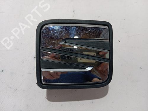 Bagagerumshåndtag SEAT IBIZA V (KJ1, KJG) 1.0 (75 hp) 27262415