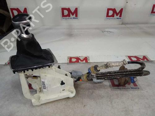 Used Gear lever DS DS 5 (KF_) 2.0 BlueHDi 150 (150 hp) 16681297