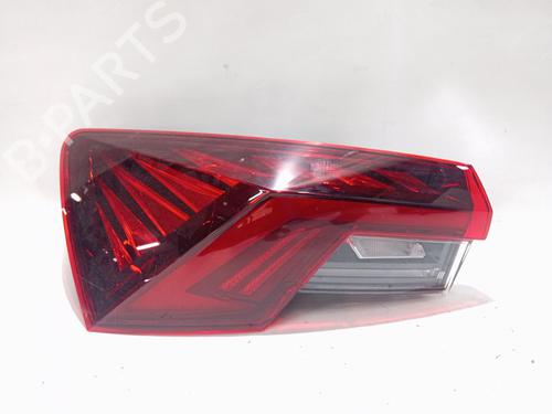 Used Left taillight SKODA OCTAVIA IV Combi (NX5, PV5) 1.0 TSI e-TEC (110 hp) 30579603