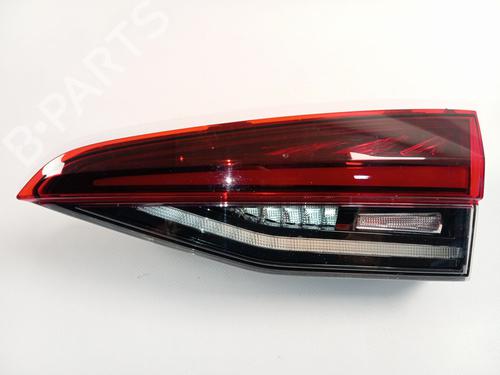 right-tailgate-light-skoda-octavia-iv-nx3-nn3-pv3-2020-36882518 main image
