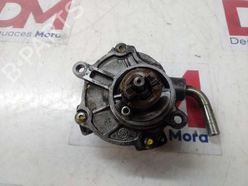 Used Vacuum pump MERCEDES-BENZ SPRINTER 2-t Platform/Chassis (B901, B902) [1995-2006]  17028010
