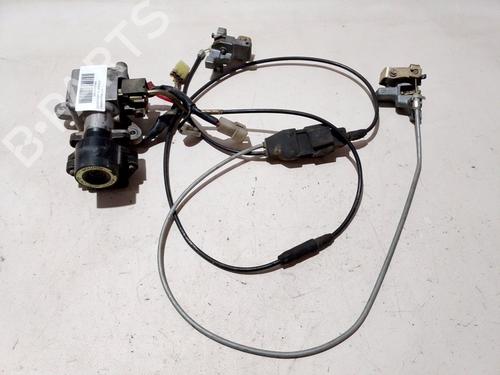 Used Ignition barrel Ignition barrel YAMAHA MOTORCYCLES TMAX TMAX 500 (SJ03) (44 hp) 40104352 40104352