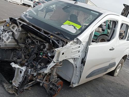 Front left window mechanism CITROËN BERLINGO (ER_, EC_) | BP12676441C22