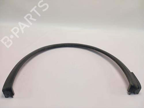 Used Front left wheel arch trim Front left wheel arch trim RENAULT CAPTUR II (HF_) [2020-2026] 35738384 35738384