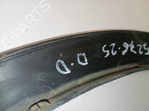 Front right wheel arch trim MERCEDES-BENZ GLC (X253) 200 EQ Boost 4-matic (253.981) | BP29717032C135 