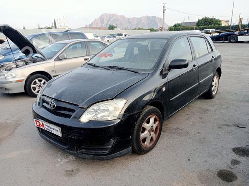 Brugte TOYOTA COROLLA (_E12_) 1.4 D (NDE120_, NDE120R) 4894344