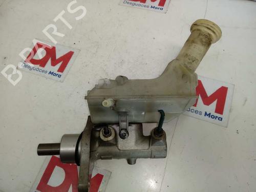 Used Brake master cylinder RENAULT CLIO III (BR0/1, CR0/1) [2005-2014]  12837714