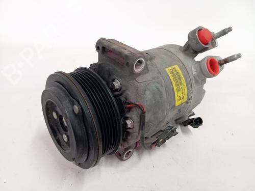 Used AC compressor FORD FOCUS III [2010-2020]  22222675