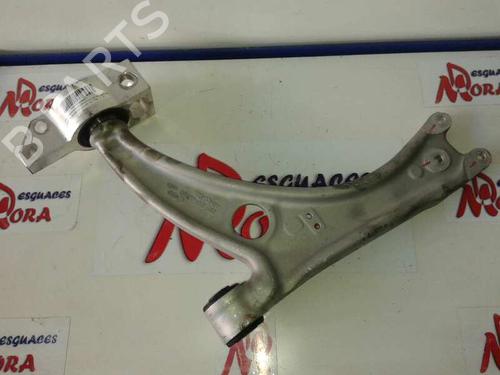 Used Right front suspension arm AUDI Q3 (8UB, 8UG) 2.0 TFSI quattro (170 hp) 19260546