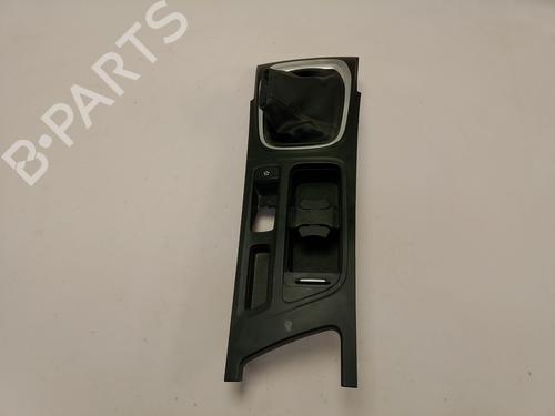 Annen RENAULT MEGANE IV Hatchback (B9A/M/N_) 1.2 TCe 100 (B9MS) (100 hp) 27272359