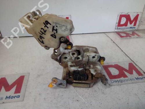 Used Front left lock NISSAN TERRANO II (R20) 2.7 TDi 4WD (125 hp) 12838936