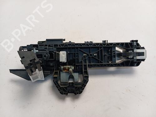 Rear left exterior door handle MERCEDES-BENZ GLA-CLASS (X156) GLA 200 CDI / d (156.908) | BP24169828C130 