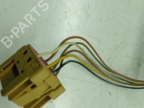 Left mirror VW POLO (9N_, 9A_) 1.6 16V | BP12674474C26 