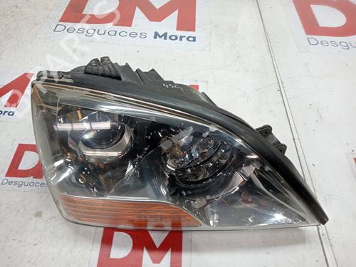 Right headlight KIA SORENTO I (JC) 2.5 CRDi | BP12671037C29 
