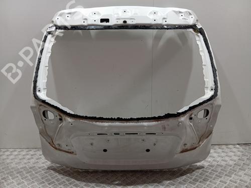 tailgate-toyota-c-hr-_x1_-2016-27984435 main image