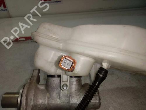 Brake master cylinder PEUGEOT 208 I (CA_, CC_) 1.2 VTI 82 | BP16646985M77 