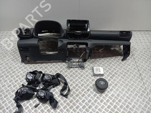 Used Airbag Kit Airbag Kit TOYOTA YARIS (_P21_, _PA1_, _PH1_) 1.5 Hybrid (MXPH10, MXPH11) (116 hp) 36531031 36531031