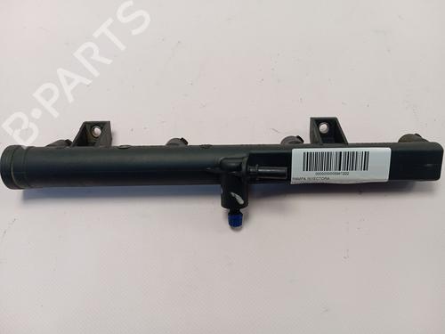Used Injection rail PEUGEOT 206 CC (2D) 2.0 S16 (136 hp) 12665456